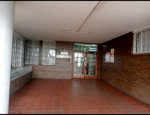 2 BEDROOM FLAT RENTED IN DURBAN CENTRAL